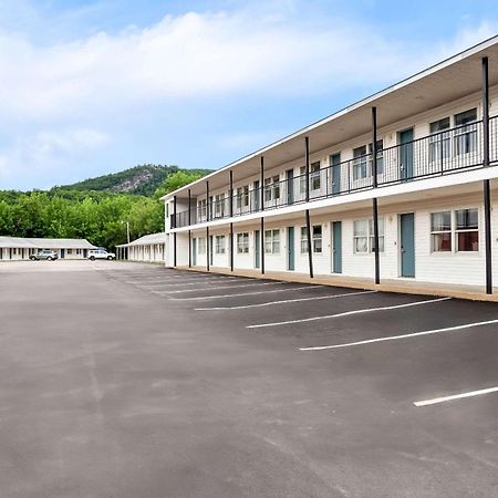 Rodeway Inn Gorham Exteriér fotografie